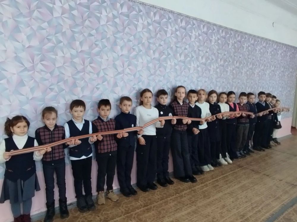 Онлайн-акция "2600 м Георгиевской ленты" Онлайн-акция "2600 м Георгиевской ленты"
