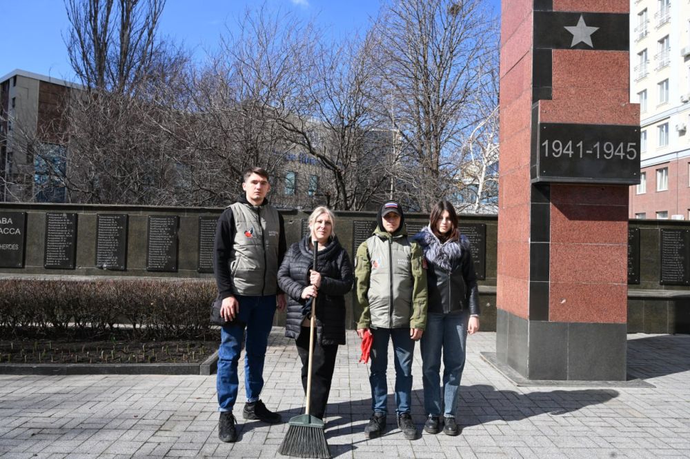 Иван Адамец: Сегодня, 20 марта, в честь пятилетия проекта #МЫВМЕСТЕ, в Куйбышевском районе прошла акция «Чистый обелиск» Иван Адамец: Сегодня, 20 марта, в честь пятилетия проекта #МЫВМЕСТЕ, в Куйбышевском районе прошла акция «Чистый обелиск»