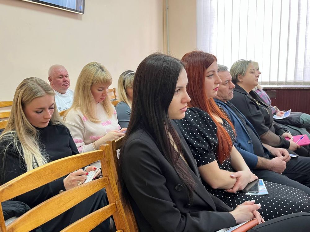 В Шахтерске прошло совещание с предпринимателями В Шахтерске прошло совещание с предпринимателями