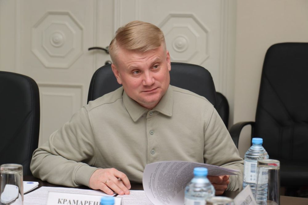 В Народном Совете прошла рабочая встреча с министром сельского хозяйства, пищевой и перерабатывающей промышленности ДНР В Народном Совете прошла рабочая встреча с министром сельского хозяйства, пищевой и перерабатывающей промышленности ДНР
