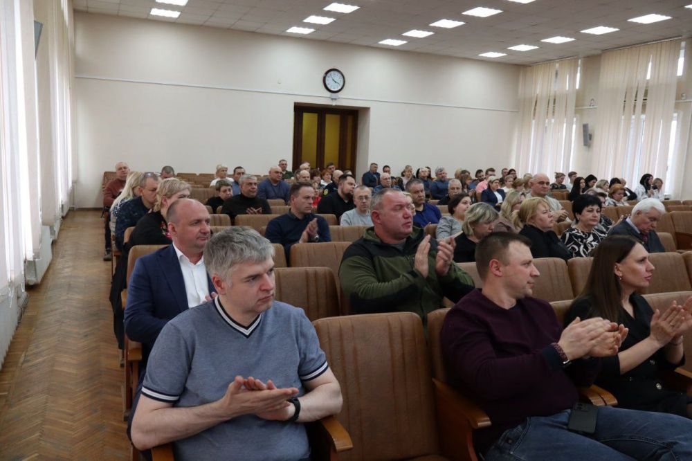 Валентина Харлашка: Вчера в ходе 46 заседания Макеевского городского совета Донецкой Народной Республики первого созыва отчиталась о работе Макеевского городского совета за 2024 год Валентина Харлашка: Вчера в ходе 46 заседания Макеевского городского совета Донецкой Народной Республики первого созыва отчиталась о работе Макеевского городского совета за 2024 год