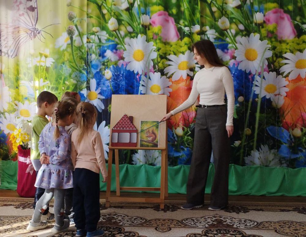 #ТАЙНЫ_СКАЗОЧНОГО_ЛЕСА. Сегодня, 21 марта 2025 года, дети логопедической группы ГКДОУ "Детский сад № 4 «СКАЗКА» г. о. Дебальцево" совместно с учителем-логопедом Арсеньевой Д.А. совершили увлекательное путешествие в сказочный... #ТАЙНЫ_СКАЗОЧНОГО_ЛЕСА. Сегодня, 21 марта 2025 года, дети логопедической группы ГКДОУ "Детский сад № 4 «СКАЗКА» г. о. Дебальцево" совместно с учителем-логопедом Арсеньевой Д.А. совершили увлекательное путешествие в сказочный...