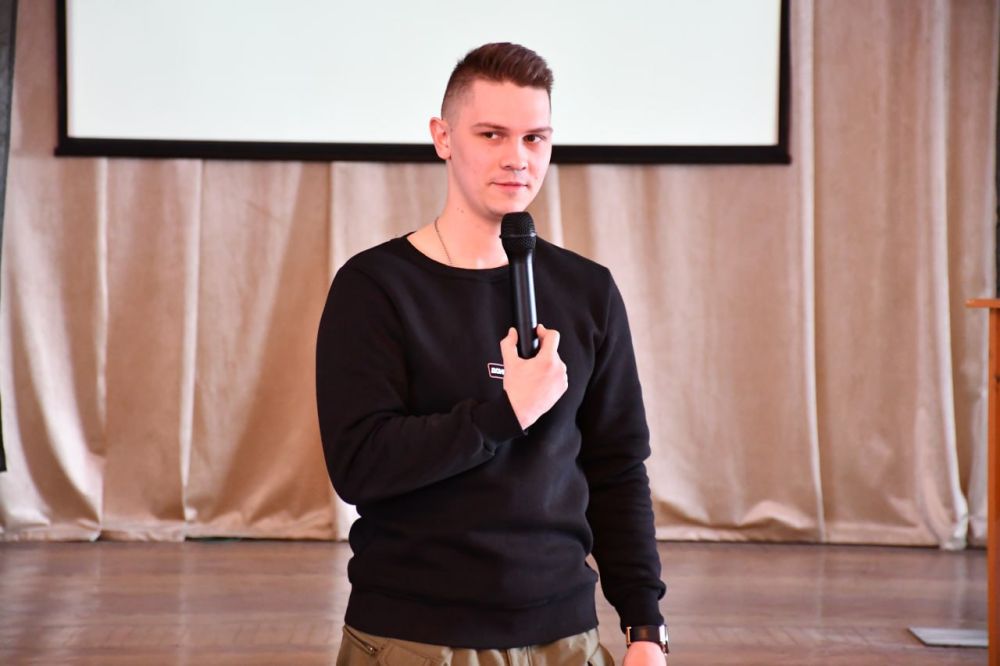 Сергей Желновач: 20 марта в городском округе Дебальцево прошел муниципальный этап турнира "Лига Ораторов", который стал значимым событием для всех любителей публичных выступлений Сергей Желновач: 20 марта в городском округе Дебальцево прошел муниципальный этап турнира "Лига Ораторов", который стал значимым событием для всех любителей публичных выступлений