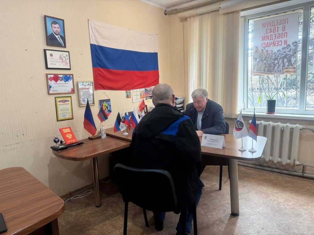 Сергей Литвинов: Провел личный прием граждан в Ждановке Сергей Литвинов: Провел личный прием граждан в Ждановке