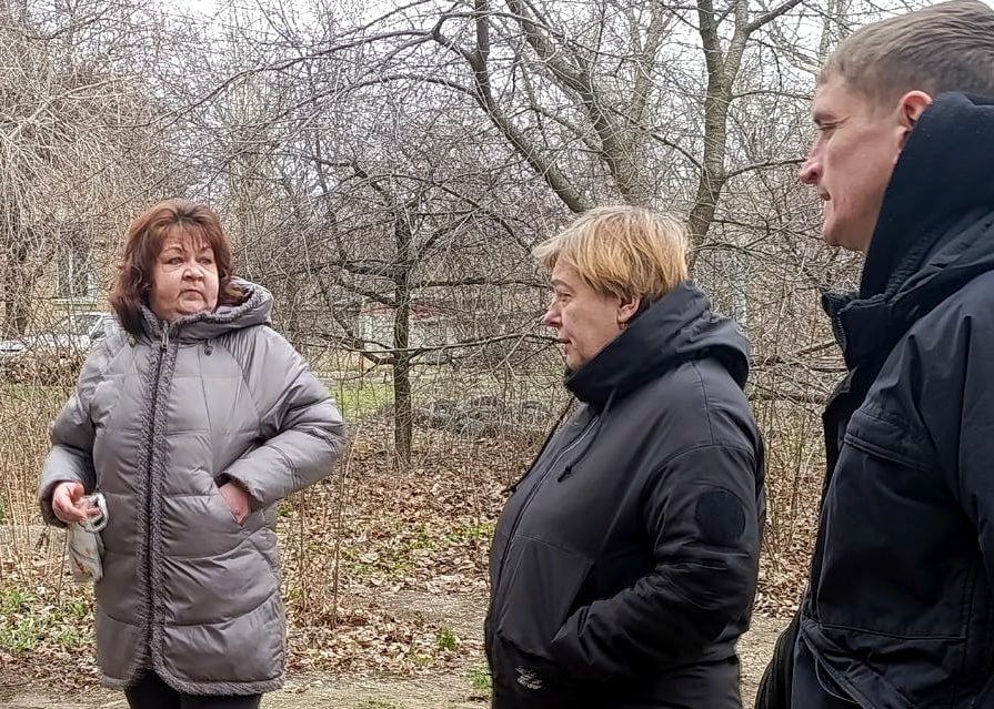 Иван Адамец: В Куйбышевском районе была проведена встреча по обращению жителя об отсутствии холодного водоснабжения по адресу: ул. Лебединского, 8 Иван Адамец: В Куйбышевском районе была проведена встреча по обращению жителя об отсутствии холодного водоснабжения по адресу: ул. Лебединского, 8