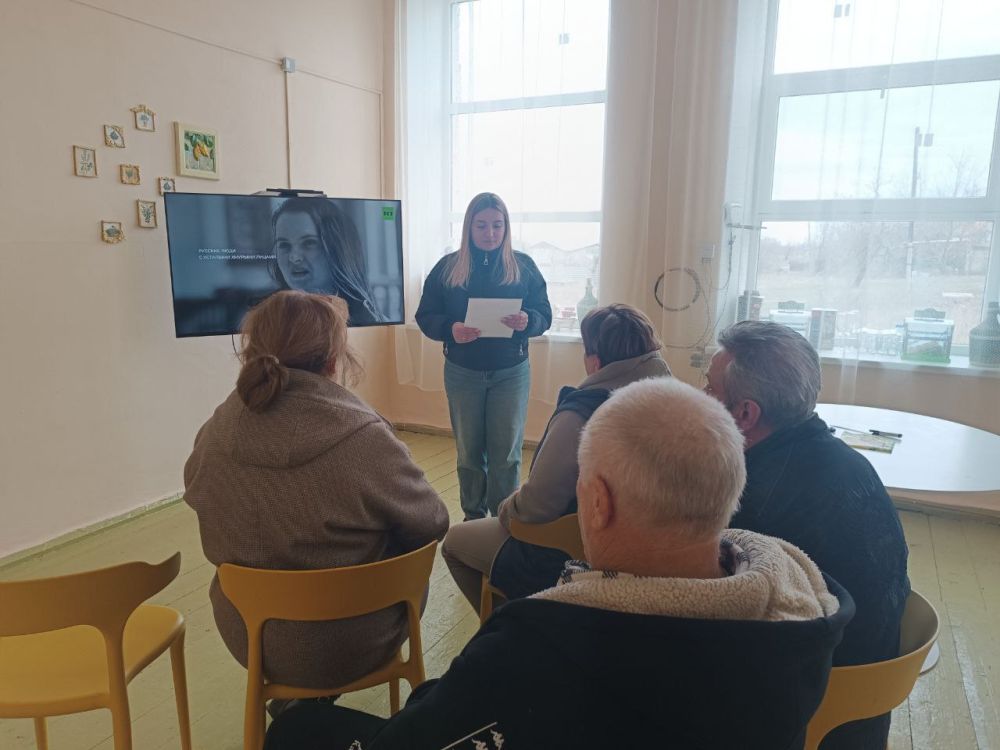 22.03.2025 года в МБУ "Дмитровский СДК" совместно с библиотекой провели информационный час памяти по погибшим во время теракта в "Крокус Сити Холл» 22.03.2025 года в МБУ "Дмитровский СДК" совместно с библиотекой провели информационный час памяти по погибшим во время теракта в "Крокус Сити Холл»