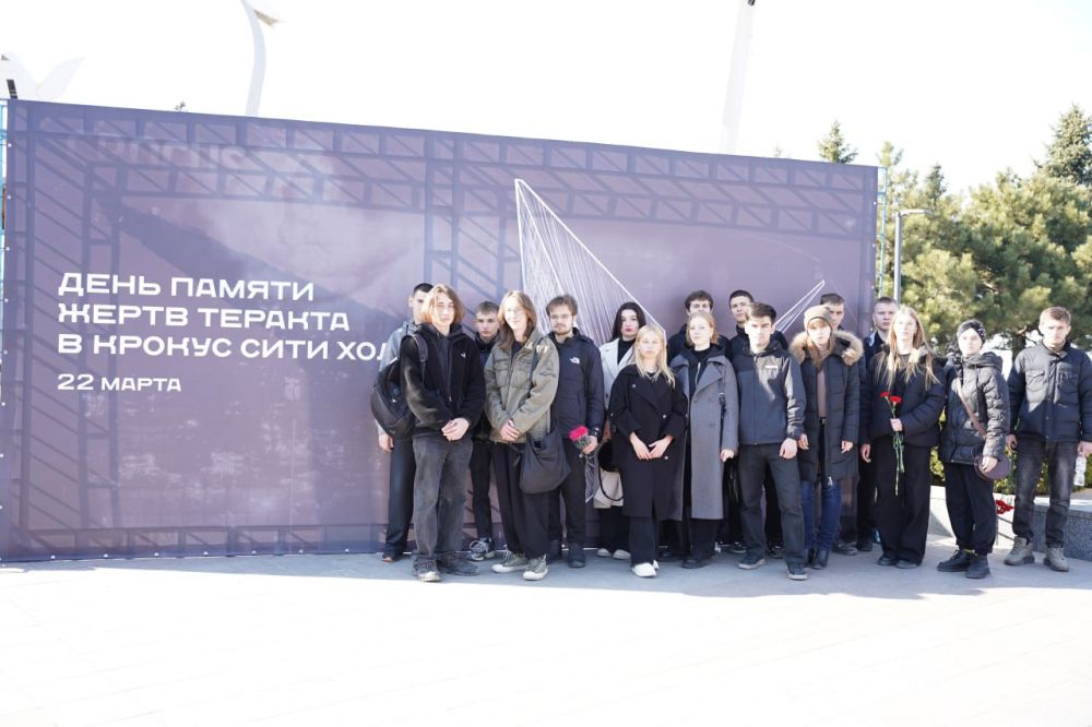 ГОД СПУСТЯ.... марта 2024 года в Подмосковье произошла страшная трагедия — теракт в концертном зале «Крокус Сити Холл», который унес жизни невинных людей и потряс всю страну. Это событие оставило глубокий след в сердцах... ГОД СПУСТЯ.... марта 2024 года в Подмосковье произошла страшная трагедия — теракт в концертном зале «Крокус Сити Холл», который унес жизни невинных людей и потряс всю страну. Это событие оставило глубокий след в сердцах...