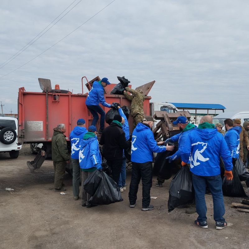 Валентина Харлашка: Депутаты Макеевского городского совета поддержали инициативу Главы ДНР Дениса Владимировича Пушилина по проведению субботников на территории автомобильных пунктов пропуска Валентина Харлашка: Депутаты Макеевского городского совета поддержали инициативу Главы ДНР Дениса Владимировича Пушилина по проведению субботников на территории автомобильных пунктов пропуска