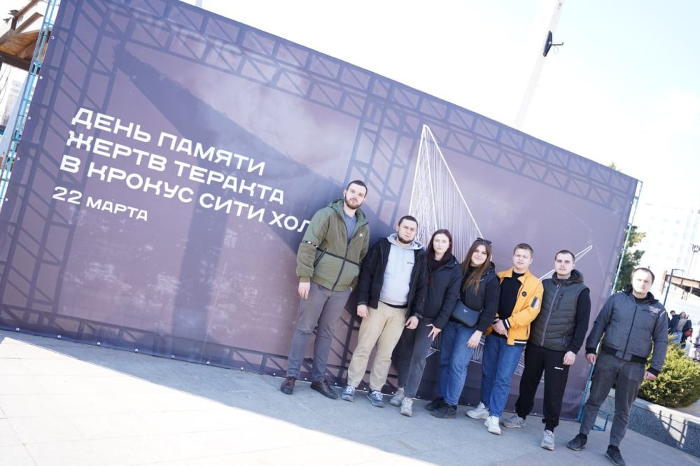 ГОД СПУСТЯ.... марта 2024 года в Подмосковье произошла страшная трагедия — теракт в концертном зале «Крокус Сити Холл», который унес жизни невинных людей и потряс всю страну. Это событие оставило глубокий след в сердцах... ГОД СПУСТЯ.... марта 2024 года в Подмосковье произошла страшная трагедия — теракт в концертном зале «Крокус Сити Холл», который унес жизни невинных людей и потряс всю страну. Это событие оставило глубокий след в сердцах...