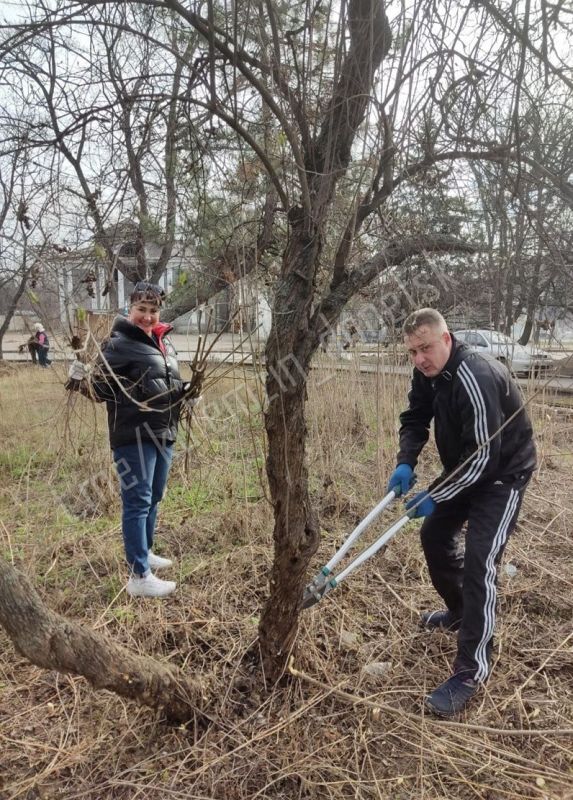 Субботник в Донецке!. Субботник в Донецке!.