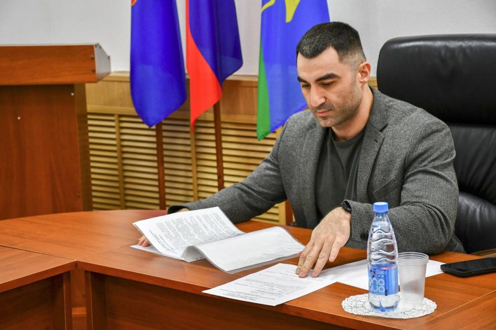 Станислав Дзасохов: Прием граждан в Кирсанове Станислав Дзасохов: Прием граждан в Кирсанове