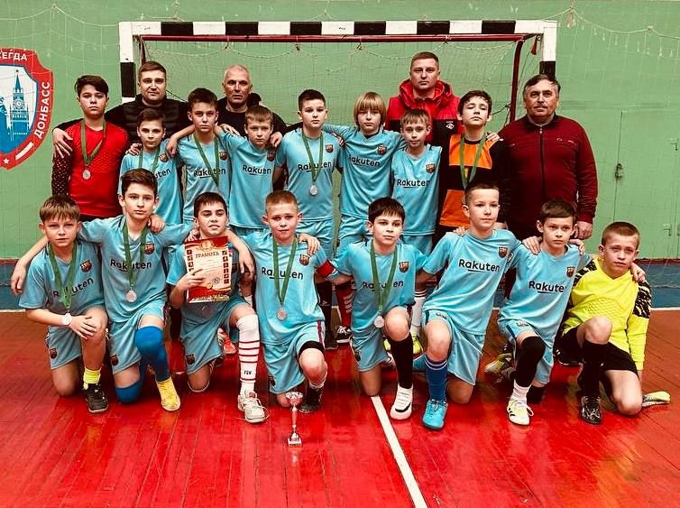 Александр Шатов: Юниоры «ДЮСШ-АЯКС» стали обладателями серебряных наград зимнего первенства Донецкой Народной Республики по футболу 5х5 Александр Шатов: Юниоры «ДЮСШ-АЯКС» стали обладателями серебряных наград зимнего первенства Донецкой Народной Республики по футболу 5х5