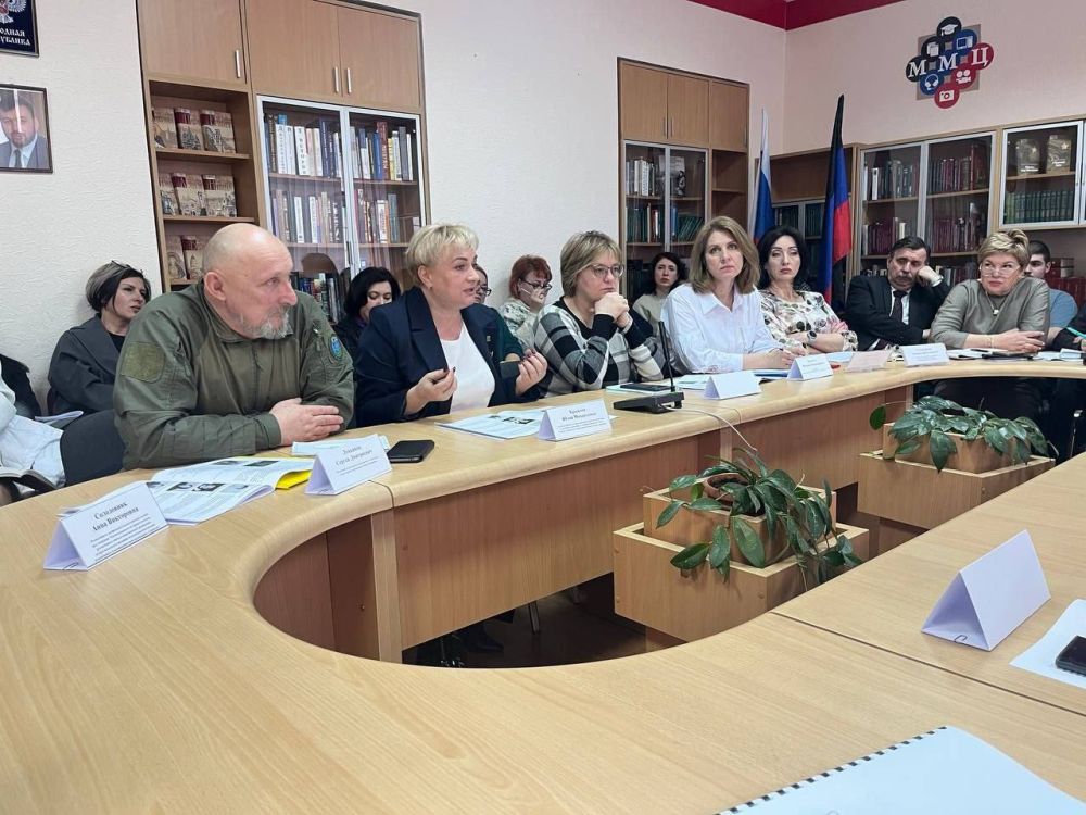 Юлия Крюкова приняла участие в конференции по вопросам преодоления последствий психотравмирующих событий Юлия Крюкова приняла участие в конференции по вопросам преодоления последствий психотравмирующих событий