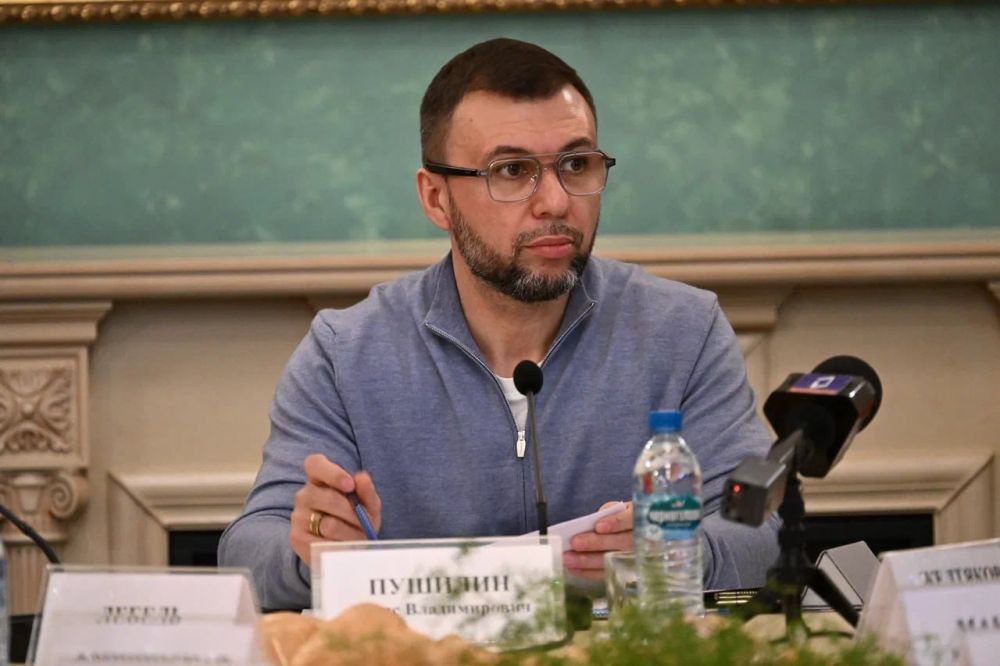 Кирилл Макаров: Принял участие в стратегической сессии с Денисом Владимировичем, Фондом кино, кинематографистами и деятелями культуры Кирилл Макаров: Принял участие в стратегической сессии с Денисом Владимировичем, Фондом кино, кинематографистами и деятелями культуры