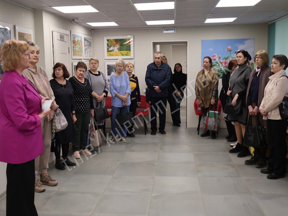 В преддверии Дня работника культуры в Центральной городской библиотеке прошёл профессиональный навигатор «Роль библиотек в формировании культурного пространства города» В преддверии Дня работника культуры в Центральной городской библиотеке прошёл профессиональный навигатор «Роль библиотек в формировании культурного пространства города»
