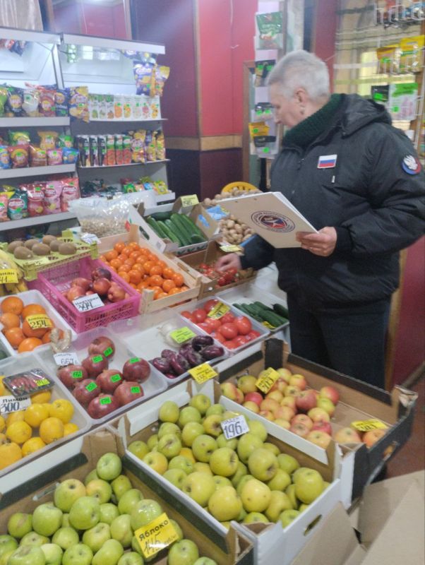 В Кировском районе города Макеевки прошел плановый рейд Народного контроля по соблюдению правил торговли и санитарных норм В Кировском районе города Макеевки прошел плановый рейд Народного контроля по соблюдению правил торговли и санитарных норм
