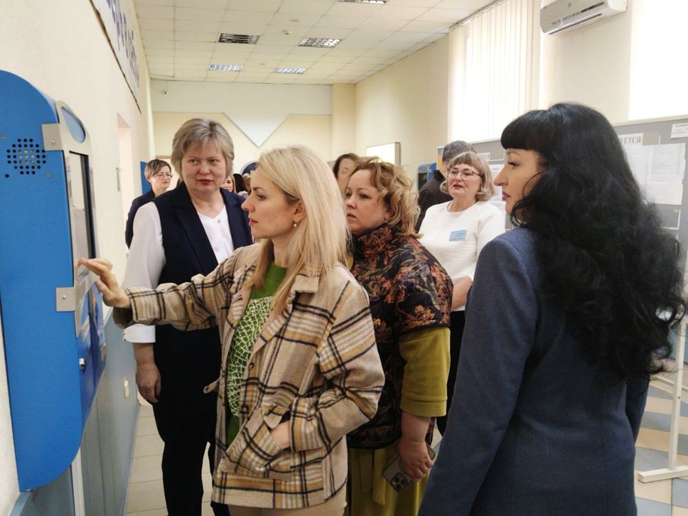 Делегация из Липецкой области посетила Республиканский центр занятости ДНР и его территориальный орган в г.Донецке Делегация из Липецкой области посетила Республиканский центр занятости ДНР и его территориальный орган в г.Донецке