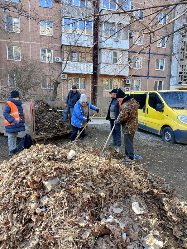 Елена Рязанцева: Сегодня, 24.03.2025 года, силами сотрудников жилищно-коммунальных предприятий Пролетарского внутригородского района г. Донецка были выполнены следующие работы: Елена Рязанцева: Сегодня, 24.03.2025 года, силами сотрудников жилищно-коммунальных предприятий Пролетарского внутригородского района г. Донецка были выполнены следующие работы:
