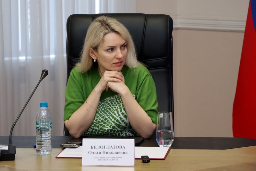 Лариса Толстыкина: С делегацией из Липецкой области, которую возглавляет заместитель губернатора Ольга Николаевна Белоглазова, обсудили вопросы внедрения регионального социального стандарта в Донецкой Народной Республике Лариса Толстыкина: С делегацией из Липецкой области, которую возглавляет заместитель губернатора Ольга Николаевна Белоглазова, обсудили вопросы внедрения регионального социального стандарта в Донецкой Народной Республике