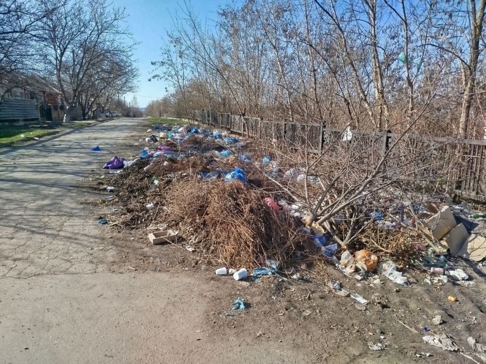 Николай Михайлов: В городе Комсомольское провели работы по наведению санитарного порядка Николай Михайлов: В городе Комсомольское провели работы по наведению санитарного порядка