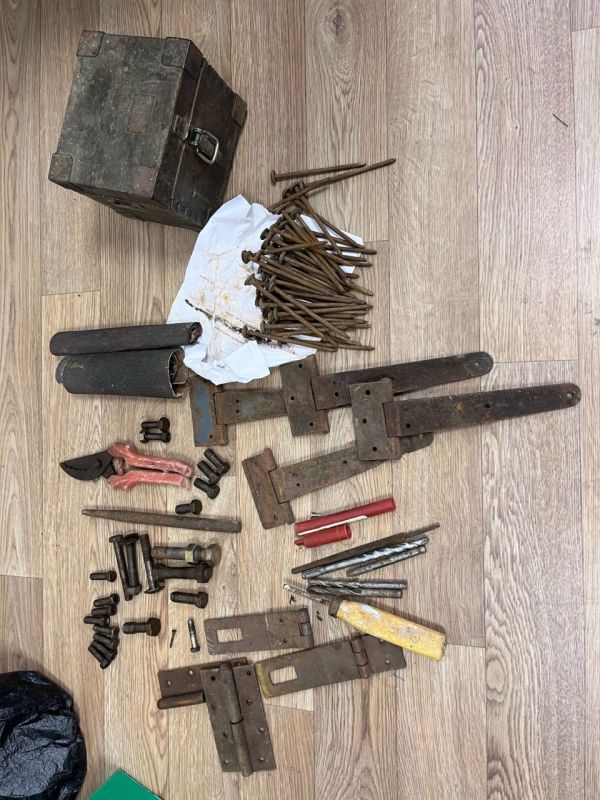 В Торезе полицейские задержали вора В Торезе полицейские задержали вора