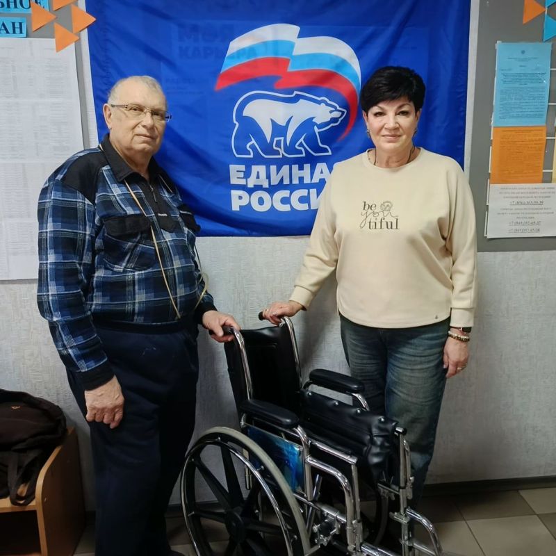 Совет женщин Дебальцево получили гуманитарную помощь из Петербурга и Ленинградской области Совет женщин Дебальцево получили гуманитарную помощь из Петербурга и Ленинградской области