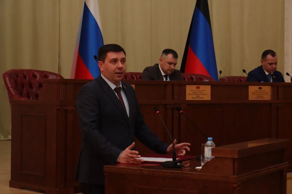 Сергей Прокопенко: Состоялось 57-е пленарное заседание Народного Совета Донецкой Народной Республики I созыва Сергей Прокопенко: Состоялось 57-е пленарное заседание Народного Совета Донецкой Народной Республики I созыва