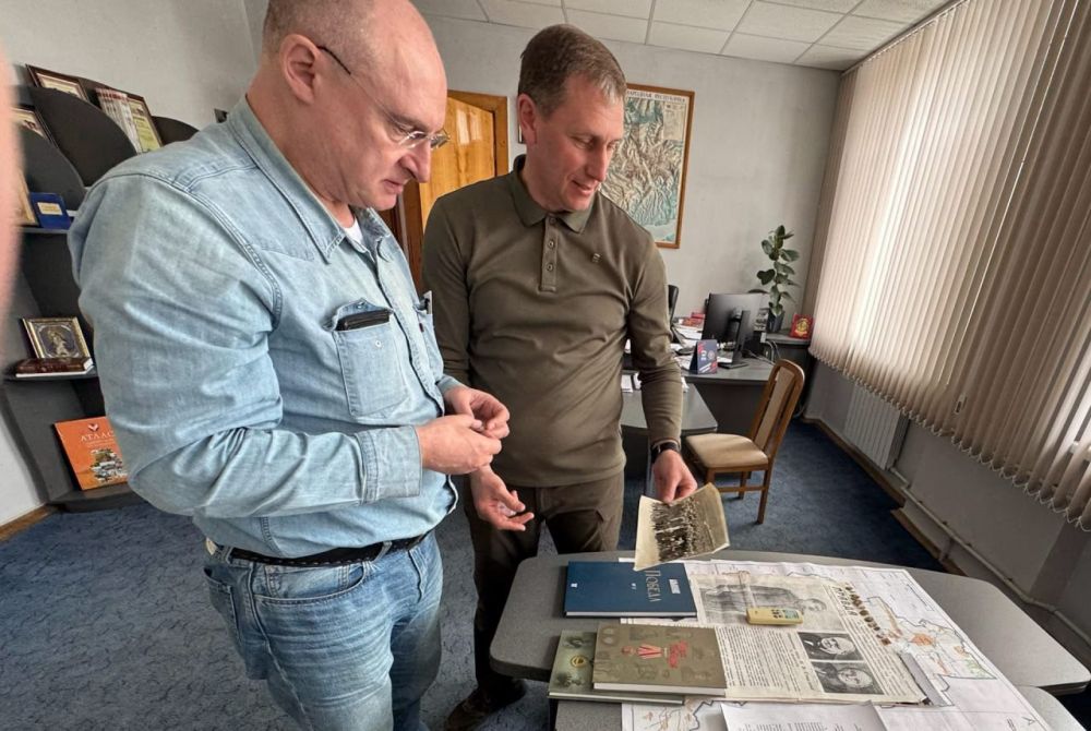 Советник губернатора Магаданской области побывал с рабочим визитом в Ждановке Советник губернатора Магаданской области побывал с рабочим визитом в Ждановке