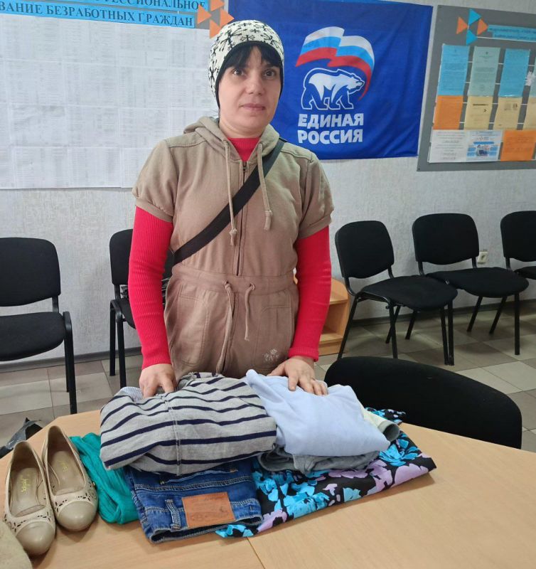Совет женщин Дебальцево получили гуманитарную помощь из Петербурга и Ленинградской области Совет женщин Дебальцево получили гуманитарную помощь из Петербурга и Ленинградской области