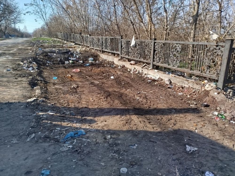 Николай Михайлов: В городе Комсомольское провели работы по наведению санитарного порядка Николай Михайлов: В городе Комсомольское провели работы по наведению санитарного порядка
