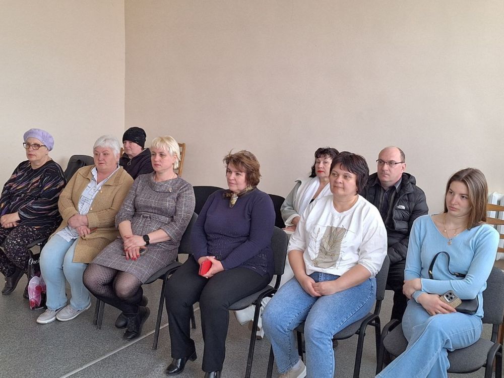 Депутат Шахтерского муниципального совета рассказал избирателям о проделанной работе в прошлом году Депутат Шахтерского муниципального совета рассказал избирателям о проделанной работе в прошлом году