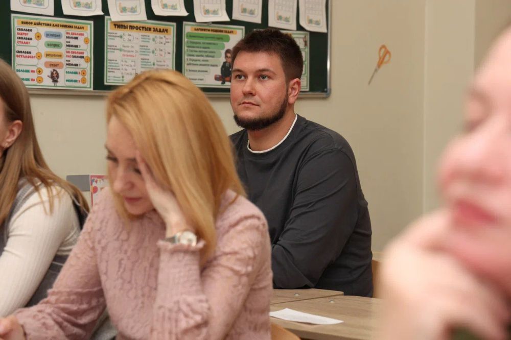 Педагоги Мариуполя повышают квалификацию в Петербурге Педагоги Мариуполя повышают квалификацию в Петербурге