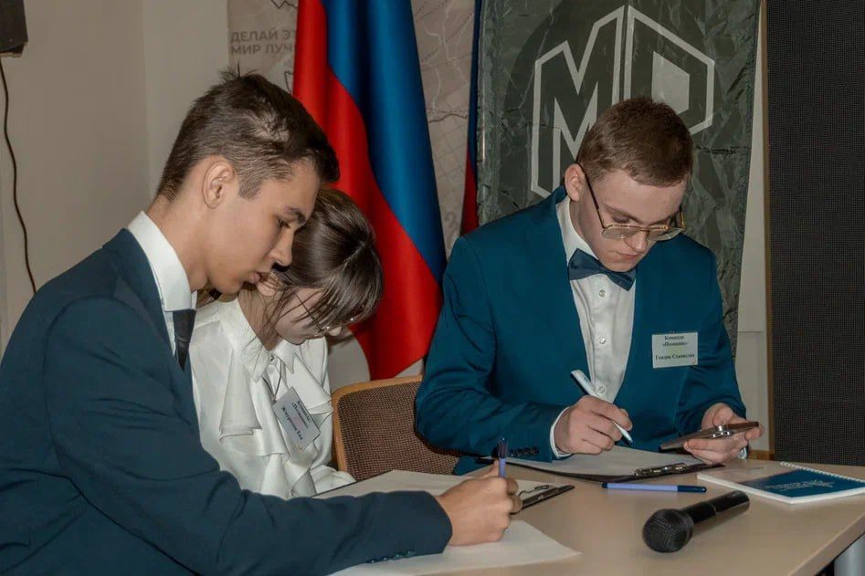 Елена Синецкая: В ГБУ ДНР "ЦРМИР" при поддержке Управы Калининского внутригородского района Администрации городского округа Донецк и Калининского штаба МР МГЕР ДНР был проведён дебатный турнир "Лига Ораторов" Елена Синецкая: В ГБУ ДНР "ЦРМИР" при поддержке Управы Калининского внутригородского района Администрации городского округа Донецк и Калининского штаба МР МГЕР ДНР был проведён дебатный турнир "Лига Ораторов"