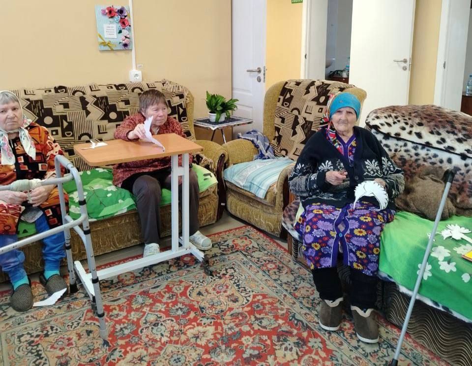 У подопечных стационарного отделения терцентра в г. Снежное насыщенный день У подопечных стационарного отделения терцентра в г. Снежное насыщенный день