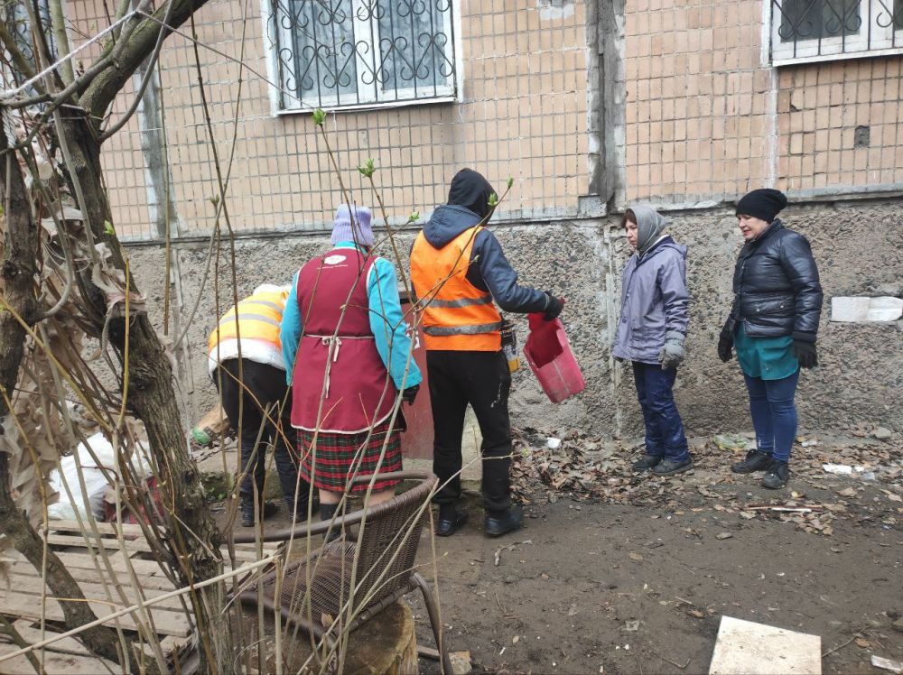 Юрий Будрин: Сегодня, 27.03.2025, в рамках проекта «Городская среда», реализуемого Всероссийской политической партией Единая Россиясотрудники Управления эксплуатации жилого фонда ООО "Текстильщик -2015" приняли участие в... Юрий Будрин: Сегодня, 27.03.2025, в рамках проекта «Городская среда», реализуемого Всероссийской политической партией Единая Россиясотрудники Управления эксплуатации жилого фонда ООО "Текстильщик -2015" приняли участие в...