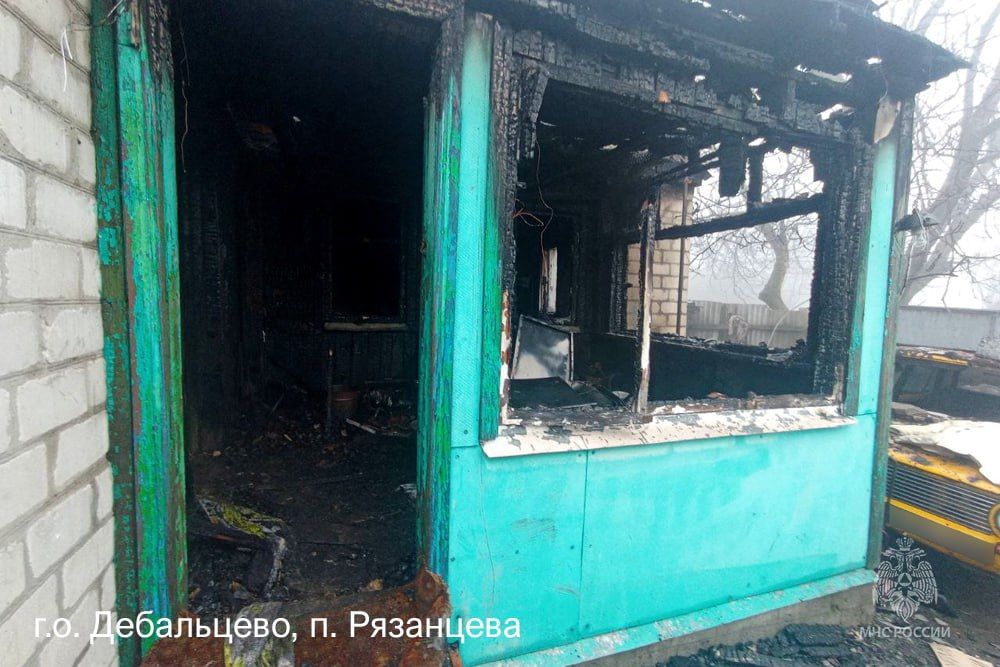 Этой ночью огонь унес три жизни в ДНР Этой ночью огонь унес три жизни в ДНР