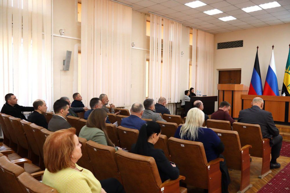 Александр Подгорный: Сегодня провела 47 заседание Макеевского городского совета Донецкой Народной Республики Александр Подгорный: Сегодня провела 47 заседание Макеевского городского совета Донецкой Народной Республики
