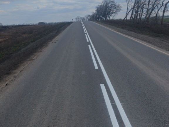 Более 4 тыс. кв. м дорожной разметки обновили на дорогах общего пользования за минувшую неделю Более 4 тыс. кв. м дорожной разметки обновили на дорогах общего пользования за минувшую неделю