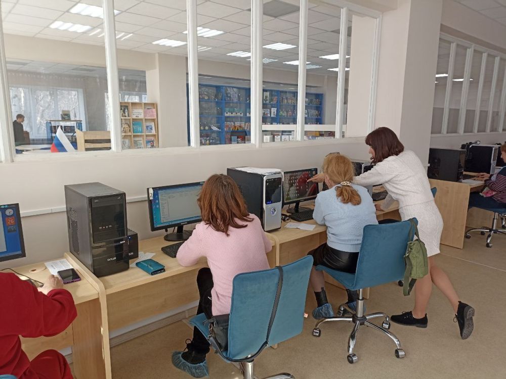 Уроки компьютерной грамотности «60+»: «Работа с папками» Уроки компьютерной грамотности «60+»: «Работа с папками»