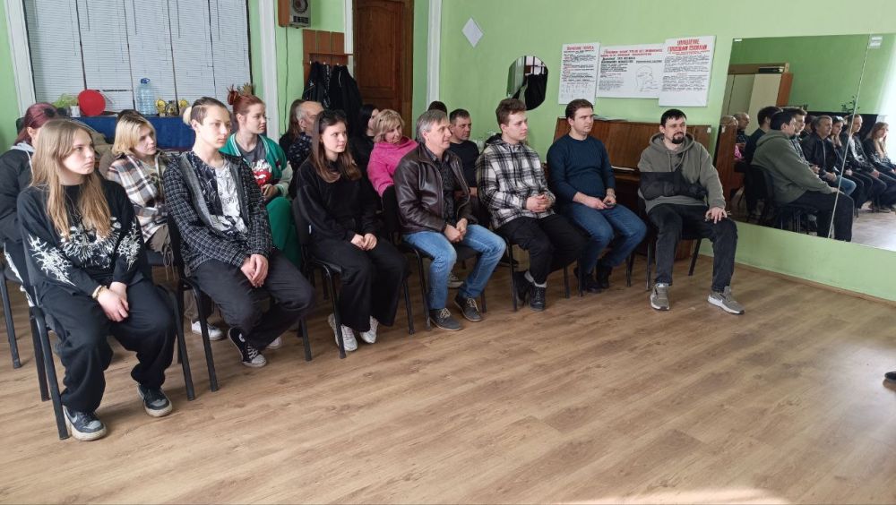 «100 % СЧАСТЬЯ – 0 % СПИРТА» «100 % СЧАСТЬЯ – 0 % СПИРТА»