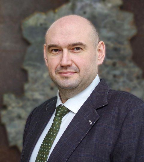 Свежие кадровые перестановки сразу в двух крупных российских регионах – и в обоих случаях на пост назначены выпускники ВШГУ Президентской академии Свежие кадровые перестановки сразу в двух крупных российских регионах – и в обоих случаях на пост назначены выпускники ВШГУ Президентской академии