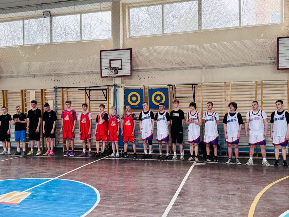 В Кировском прошел городской этап Спартакиады по баскетболу на Кубок Главы ДНР В Кировском прошел городской этап Спартакиады по баскетболу на Кубок Главы ДНР