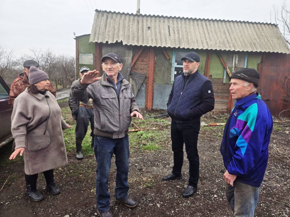 Сергей Желновач: В рамках реагирования на обращения граждан, встретился с членами дачного кооператива "Радуга" Сергей Желновач: В рамках реагирования на обращения граждан, встретился с членами дачного кооператива "Радуга"