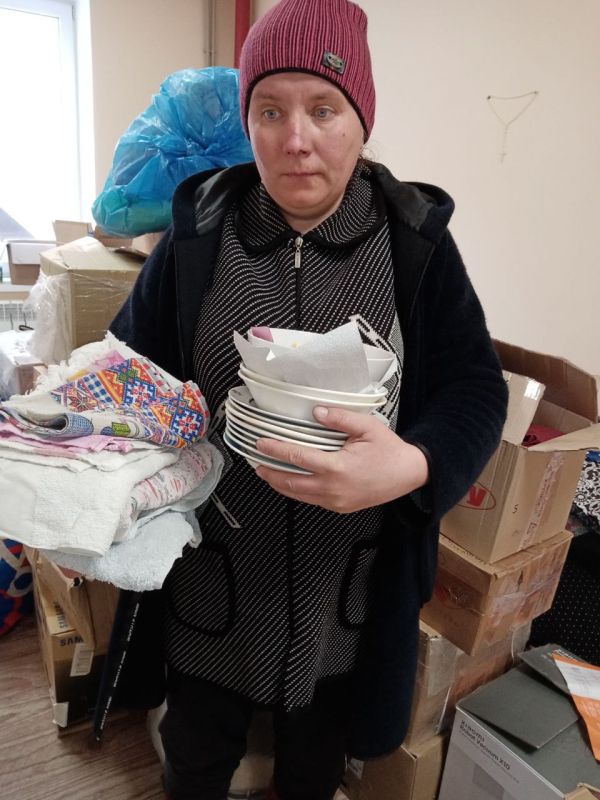 Молодёжный отдел имени Марии Пироговой продолжает оказывать всестороннюю поддержку людям, оказавшимся в непростой жизненной ситуации Молодёжный отдел имени Марии Пироговой продолжает оказывать всестороннюю поддержку людям, оказавшимся в непростой жизненной ситуации