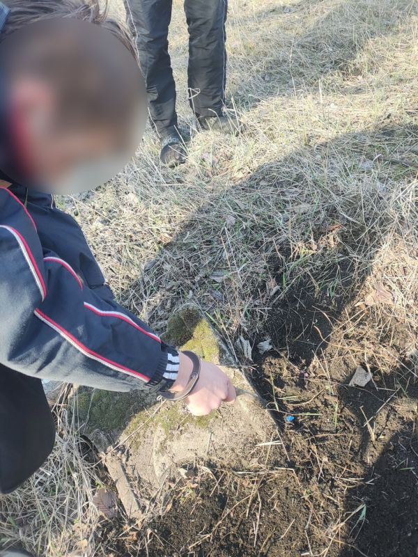 В столице Республики полицейские задержали наркосбытчика В столице Республики полицейские задержали наркосбытчика