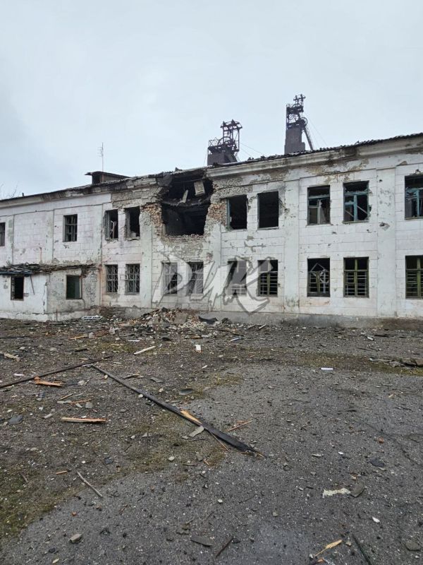 Иван Приходько: В час ночи украинские вооруженные бандформирования подвергли артобстрелу Калининский район Горловки Иван Приходько: В час ночи украинские вооруженные бандформирования подвергли артобстрелу Калининский район Горловки