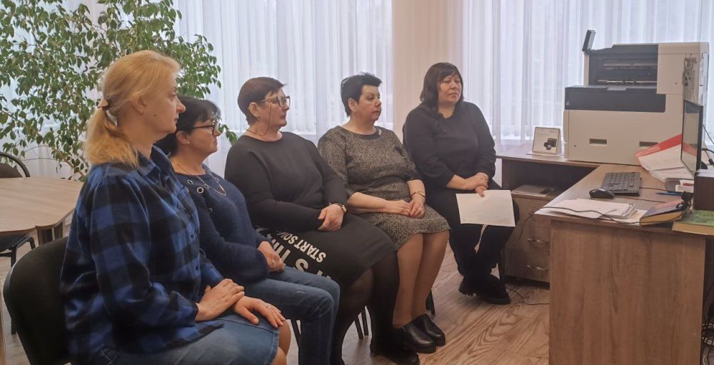 Человек разумный появился на Земле около 200 тысяч лет назад Человек разумный появился на Земле около 200 тысяч лет назад