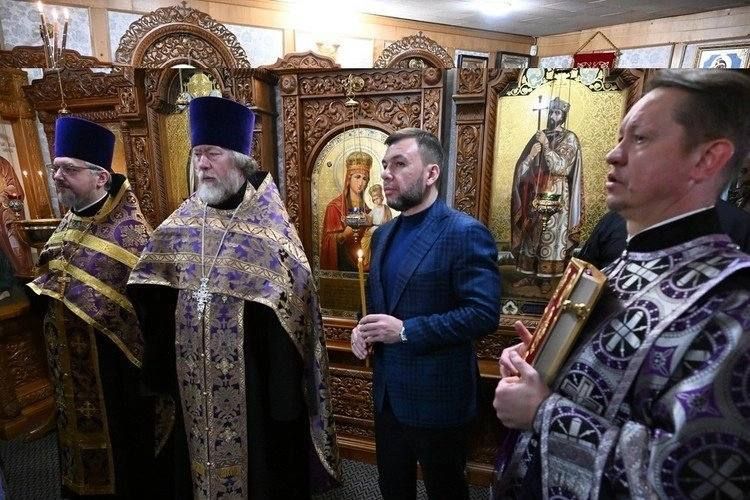 «Донбасс объединяет людей с верой в сердце»: Денис Пушилин принял участие в открытии центра помощи Русской православной церкви в Донецке «Донбасс объединяет людей с верой в сердце»: Денис Пушилин принял участие в открытии центра помощи Русской православной церкви в Донецке