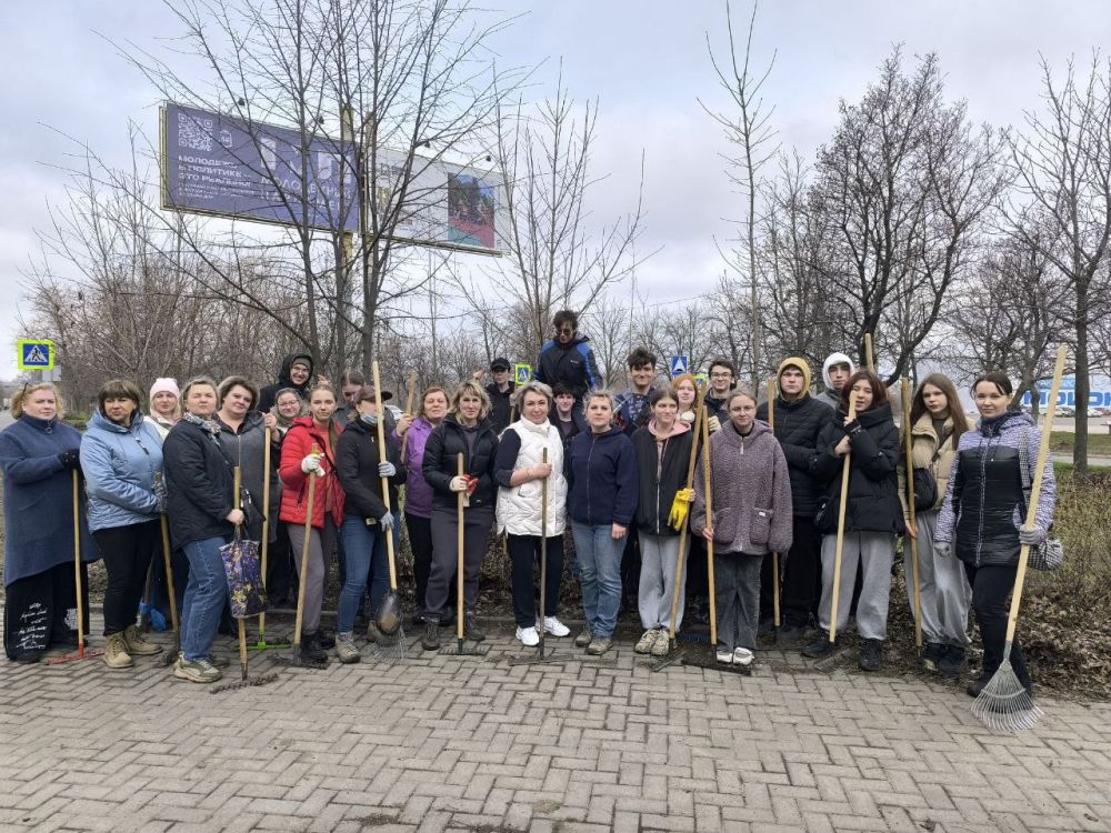 Сегодня, 29 марта, в рамках проекта "Городская среда" Всероссийской политической партии "Единая Россия", проведения двухмесячника по благоустройству, наведению чистоты и порядка в весенний период 2025 года, в Пролетарском... Сегодня, 29 марта, в рамках проекта "Городская среда" Всероссийской политической партии "Единая Россия", проведения двухмесячника по благоустройству, наведению чистоты и порядка в весенний период 2025 года, в Пролетарском...