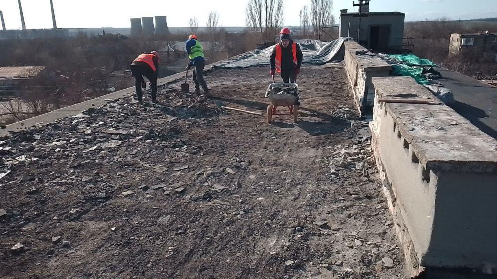 Николай Михайлов: Забайкалье продолжает ремонт Новосветской детской музыкальной школы в Старобешевском округе Николай Михайлов: Забайкалье продолжает ремонт Новосветской детской музыкальной школы в Старобешевском округе